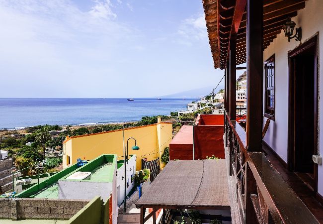 Casa en Santa Cruz de Tenerife - Casa Yeyo, Lomo Bermejo Casa en Santa Cruz de Tenerife - Casa Yeyo, Lomo Bermejo