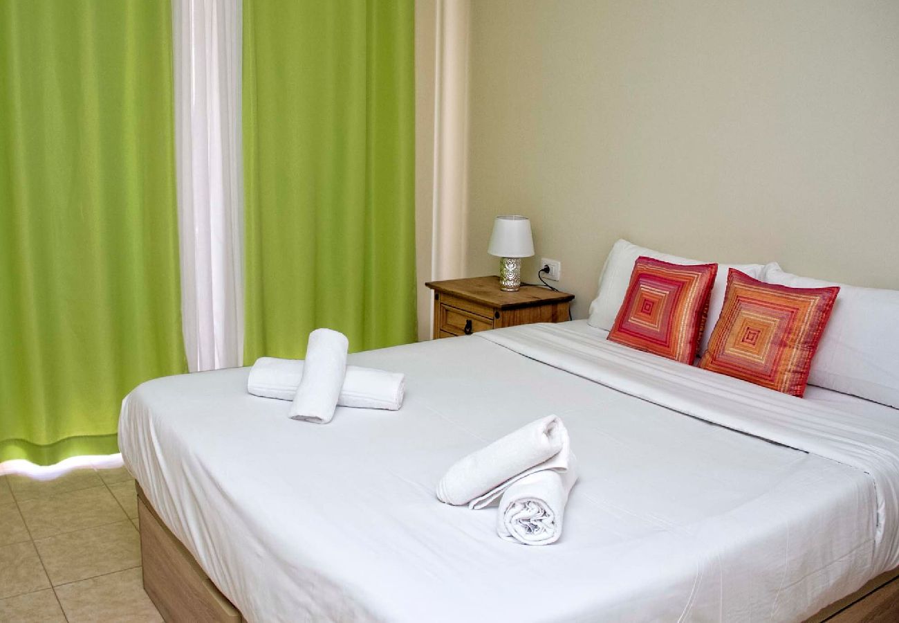 Apartamento en Puerto de Santiago - Sunset Apartment, Puerto Santiago Apartamento en Puerto de Santiago - Sunset Apartment, Puerto Santiago