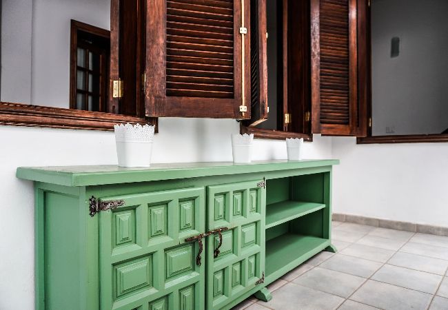 Casa en Los Silos - Casa Ángela, Canarian Heritage Casa en Los Silos - Casa Ángela, Canarian Heritage