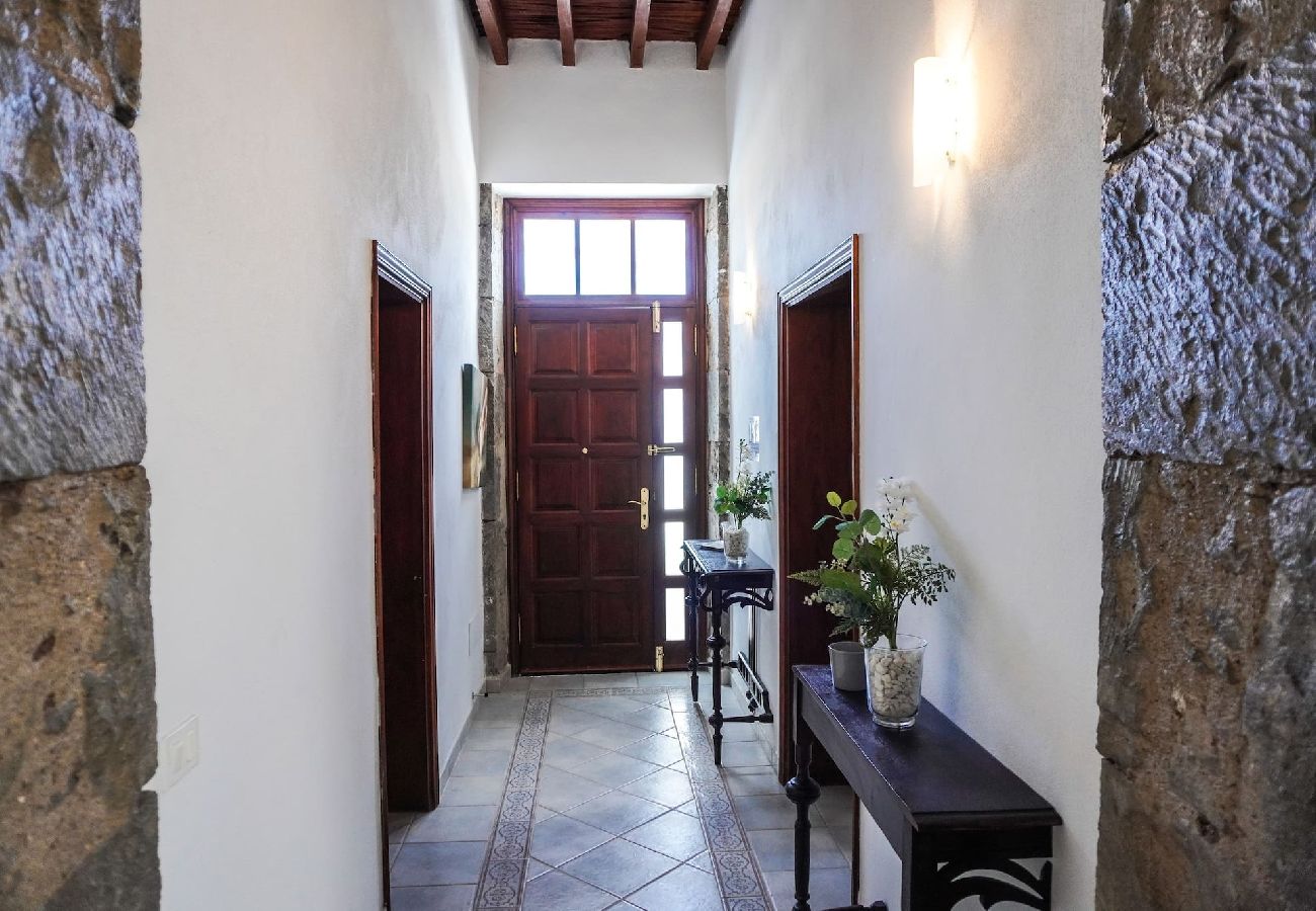 Casa en Los Silos - Casa Ángela, Canarian Heritage Casa en Los Silos - Casa Ángela, Canarian Heritage