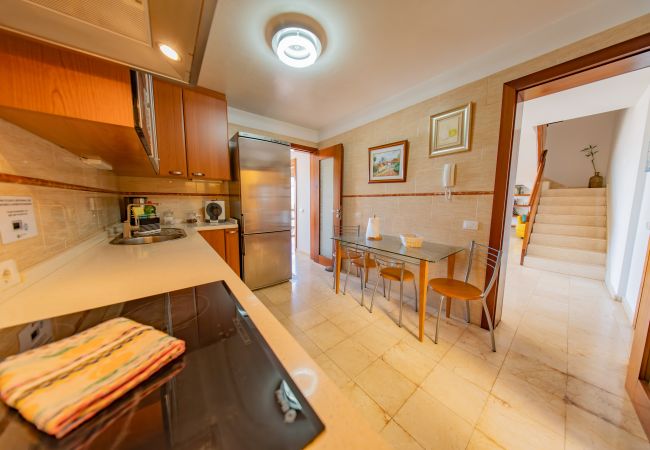 Casa adosada en Candelaria - Sky & Sea The House by the Beach Casa adosada en Candelaria - Sky & Sea The House by the Beach