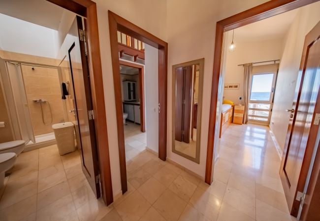 Casa adosada en Candelaria - Sky & Sea The House by the Beach Casa adosada en Candelaria - Sky & Sea The House by the Beach