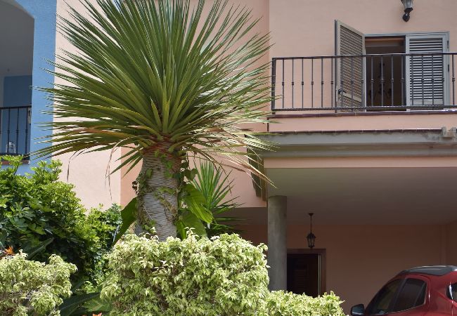 Terraced House in Punta del Hidalgo - La Mar Salá, Punta del Hidalgo Terraced House in Punta del Hidalgo - La Mar Salá, Punta del Hidalgo