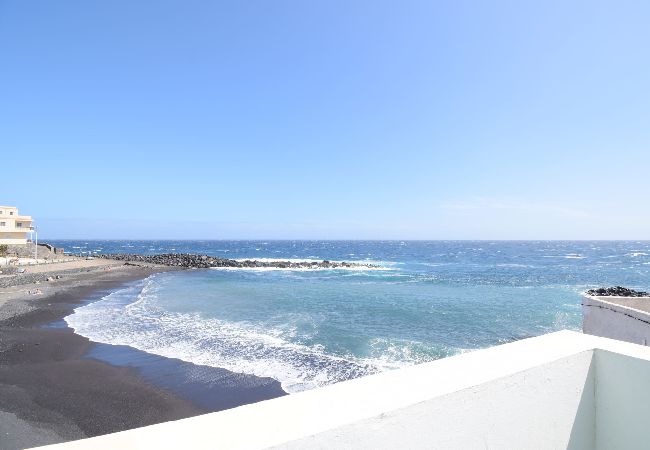House in Arico - Las Eras - The house in front of the sea House in Arico - Las Eras - The house in front of the sea
