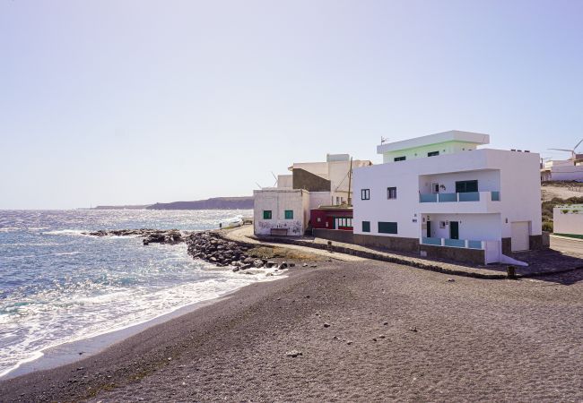 House in Arico - Las Eras - The house in front of the sea House in Arico - Las Eras - The house in front of the sea