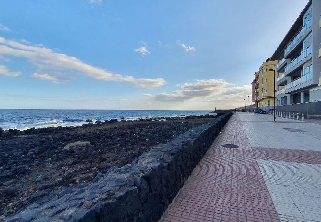 Residence in Puertito de Güímar - Apartamento frente al mar (puertito 1) Residence in Puertito de Güímar - Apartamento frente al mar (puertito 1)