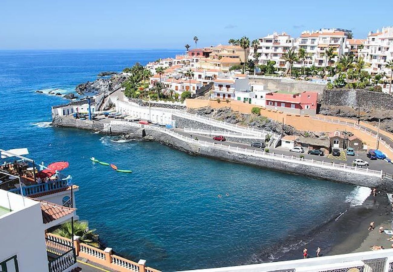 Apartment in Puerto de Santiago - Sunset Apartment, Puerto Santiago Apartment in Puerto de Santiago - Sunset Apartment, Puerto Santiago