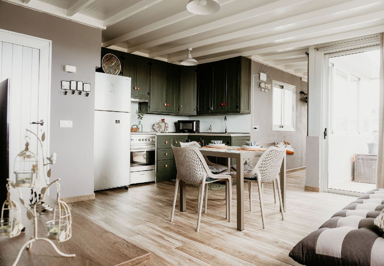 Apartment in Santa Cruz de Tenerife - Casa Lara, Las Maretas Apartment in Santa Cruz de Tenerife - Casa Lara, Las Maretas