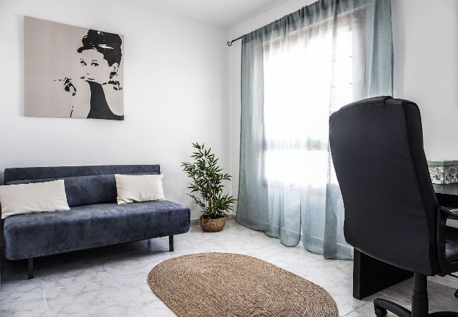 House in Granadilla de Abona - Bright House With Working Space House in Granadilla de Abona - Bright House With Working Space