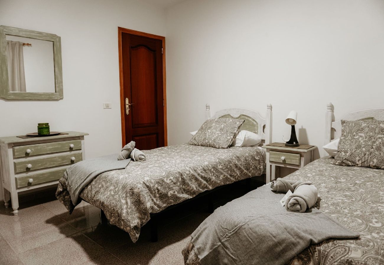 Apartment in Santa Cruz de Tenerife - Casa Las Costas, Las Maretas Apartment in Santa Cruz de Tenerife - Casa Las Costas, Las Maretas