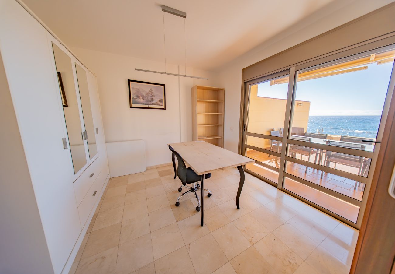 Terraced House in Candelaria - Sky & Sea The House by the Beach Terraced House in Candelaria - Sky & Sea The House by the Beach