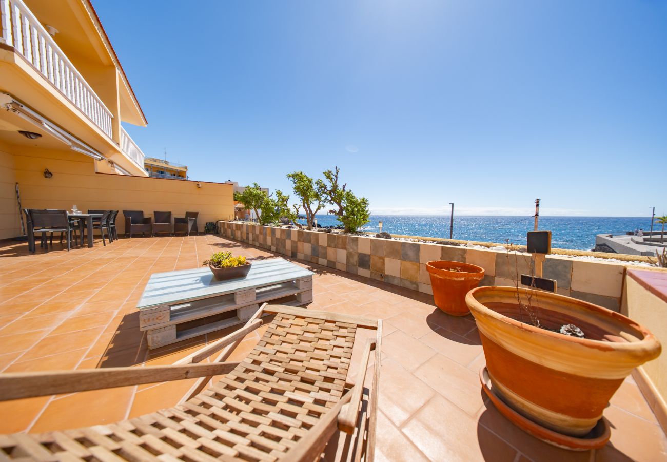 Terraced House in Candelaria - Sky & Sea The House by the Beach Terraced House in Candelaria - Sky & Sea The House by the Beach